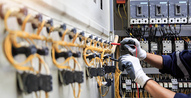 Professional Electrician technician working in Chickamauga, GA